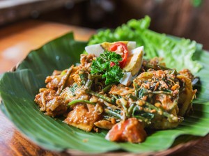 Makan Siang di Glodok, Enaknya Cicip 5 Makanan Legendaris Ini