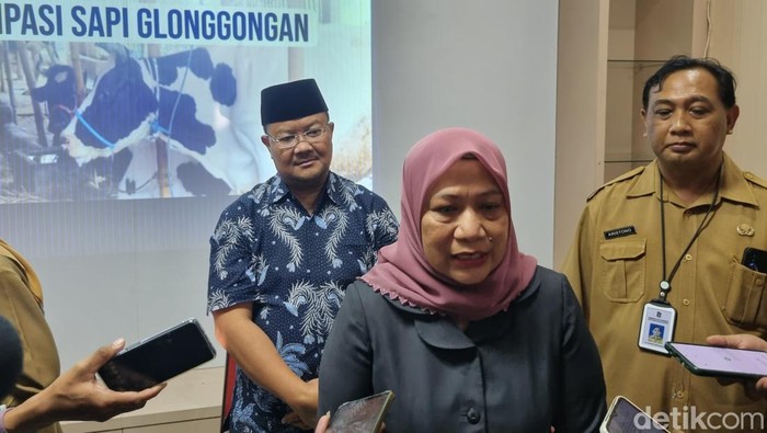 Kepala Dinas Ketahanan Pangan dan Pertanian (DKPP) Surabaya Antiek Sugiharti