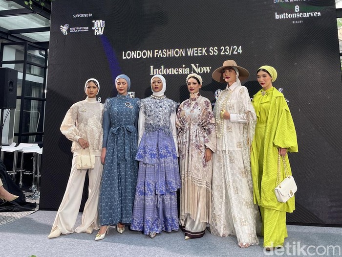 Koleksi dari enam brand yang akan tampil di London Fashion Week Spring/Summer 2023/2024.