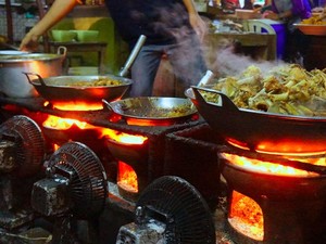 Dulu Area Hiburan Malam, Mangga Besar Kini Jadi Tempat Kulineran