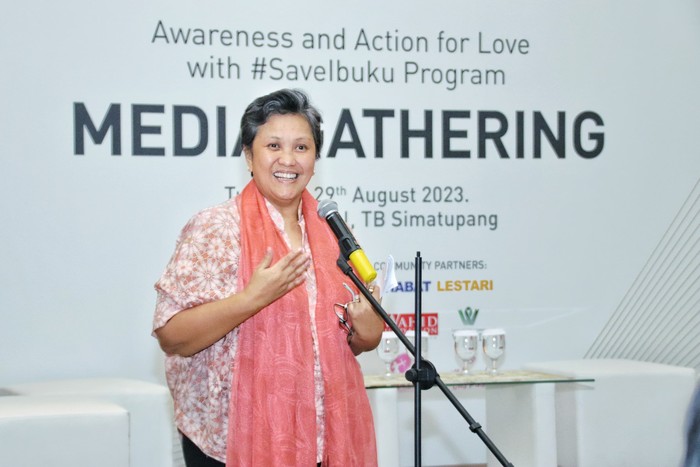 Lestari Moerdijat