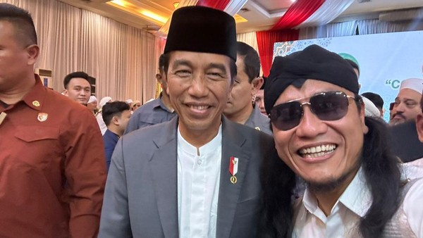 Momen Kebersamaan Gus Miftah dan Prabowo