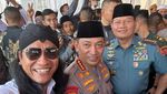 Momen Kebersamaan Gus Miftah dan Prabowo