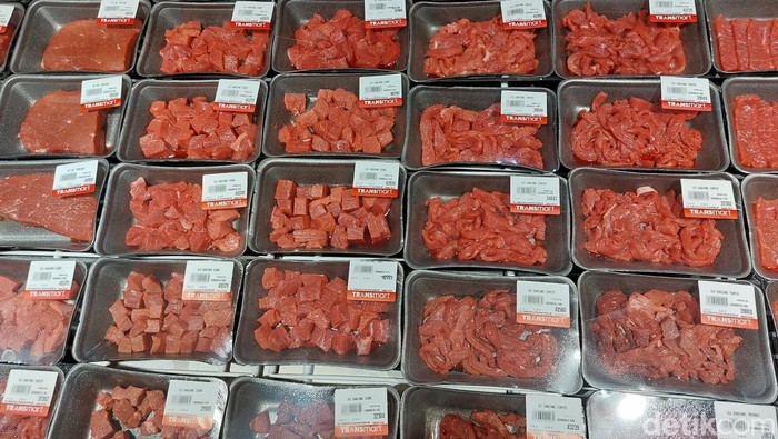 Murah Banget! Spesial di Transmart Hari ini Daging Ayam-Sapi Diskon 20%
