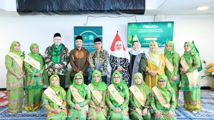 Muslimat Inggris