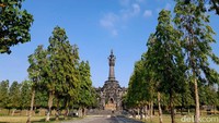 Monumen Bajra Sandhi terletak di Jalan Raya Puputan No.142, Panjer, Denpasar Selatan, Kota Denpasar. Museum Bajra Sandhi di buka mulai pukul 08.00 - 18.00 WITA, dengan tiket masuknya Rp 2.000/orang untuk anak-anak hingga Rp 25.000/orang untuk dewasa. Foto: Nala Andrianingsih/detikHealth