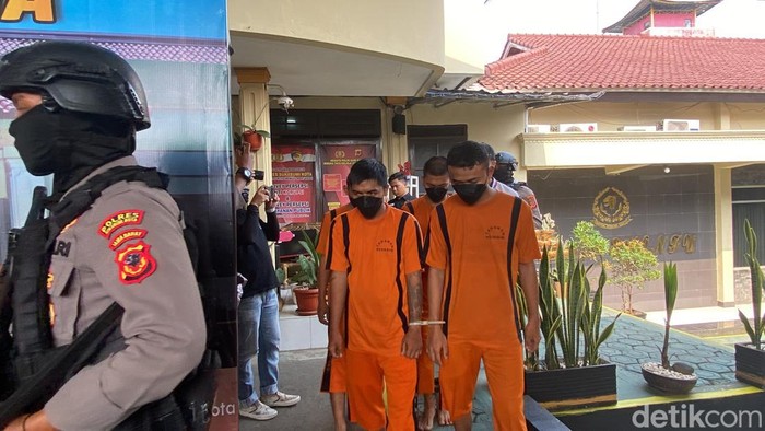 Pelaku pengeroyokan remaja putri ditangkap