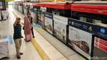 Potret Antusias Warga Jajal LRT Jabodebek