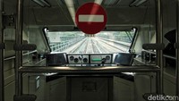 LRT Jabodebek dioperasikan menggunakan sistem Communication-Based Train Control (CBTC) dengan Grade of Automation (GoA) level 3. Sistem CBTC adalah sistem pengoperasian kereta berbasis komunikasi, sehingga sistem dapat mengoperasikan kereta dan memproyeksikan jadwal secara otomatis dari pusat kendali operasi serta tanpa masinis.