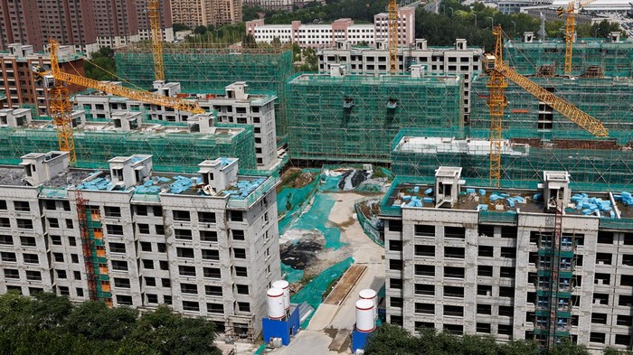 A general view of a construction site of residential buildings by Chinese developer Country Garden in Tianjin, China August 18, 2023. REUTERS/Tingshu Wang
