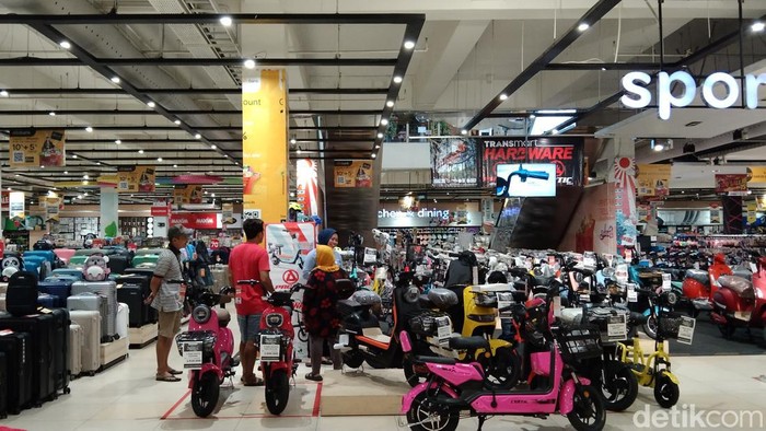 Promo sepeda listrik hemat hingga Rp 1 jutaan di Transmart Full Day Sale