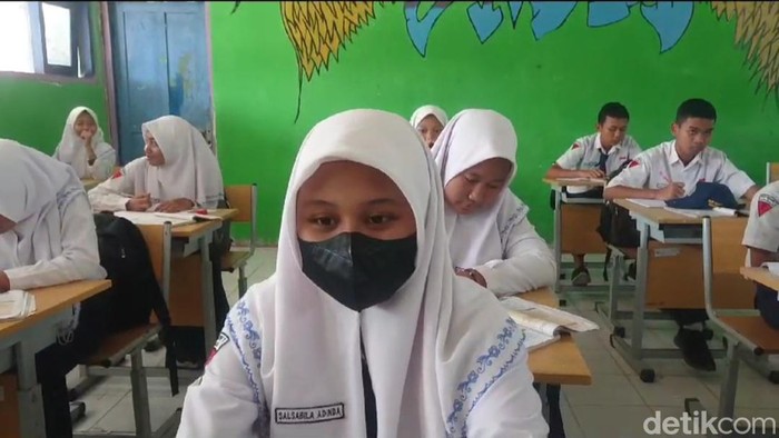 Sekolah di Lamongan yang gurunya sempat cukur rambut siswi gegara tak pakai ciput.
