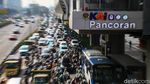 Sudah Ada LRT, Lalin Jalan Gatsu Tetap Macet Pagi Ini