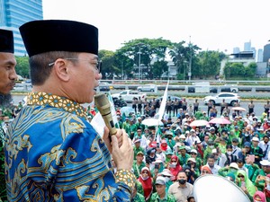 Waka MPR: Negara Wajib Memberikan Kesejahteraan Para Guru