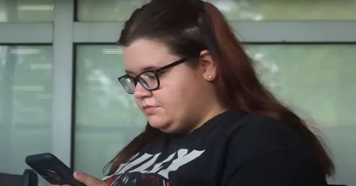 Wanita Ini Mengira Selingkuh dengan Artis