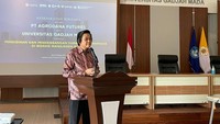Direktur Utama Agrodana Laurentius Gunawan memberikan sambutan. 