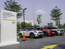Diler Mewah MINI Eurokars Studio Berdiri di Pantai Indah Kapuk