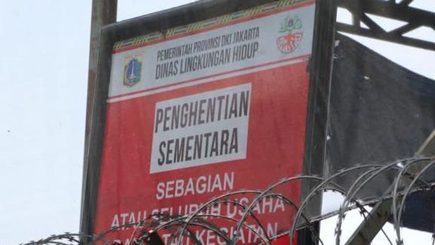 DLH DKI memberi sanksi terhadap 2 perusahaan pergudangan dan penyimpanan (stockpile) batu bara di Jakarta Utara. (dok DLH DKI)
