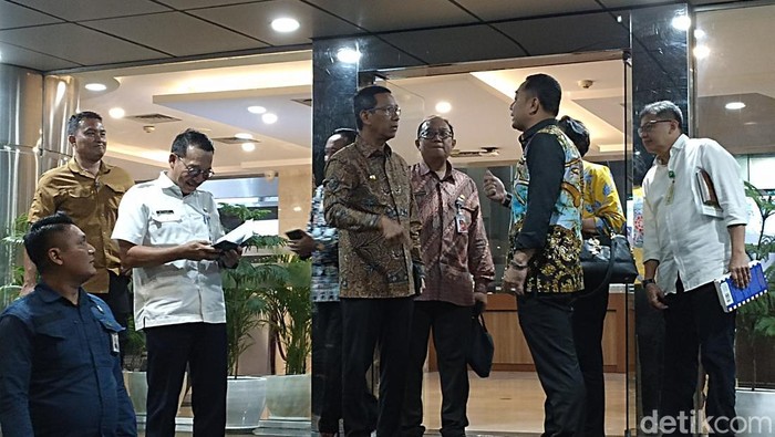Heru Budi bertemu Luhut Binsar Pandjaitan (Tiara Aliya/detikcom)