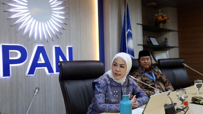 Ketua Umum Perempuan Amanat Nasional (PUAN) Intan Fauzi