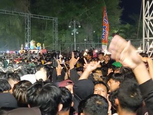 Ricuh di Konser Happy Asmara Lanjut ke Jalan Trenggalek, 10 Pendekar Dibekuk