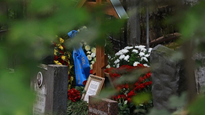 A view shows the grave of Russian mercenary chief Yevgeny Prigozhin, who was killed in a plane crash last week, at the Porokhovskoye cemetery in Saint Petersburg, Russia August 29, 2023. REUTERS/Stringer