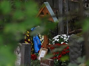 Geger Maling Satroni Makam Bos Wagner