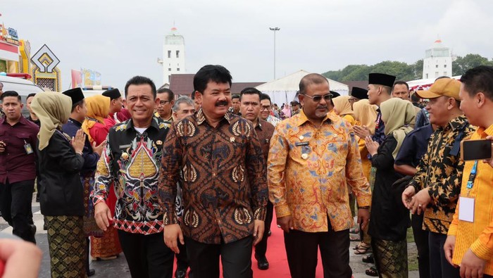 Menteri ATR/Kepala BPN Hadi Tjahjanto