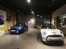 Potret Diler Mewah MINI Eurokars Studio di PIK 2