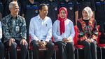 Momen Jokowi Didampingi Ganjar Kunjungi SMKN Gratis di Semarang