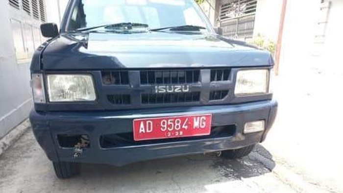 Mobil dinas DLH Wonogiri yang dicuri.