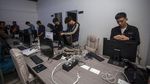 Tampang Puluhan WN China yang Dibekuk Terkait Love Scamming di Batam