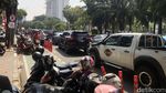 Potret Kemacetan di Jalan Kwitang Imbas Diskon Toko Gunung Agung