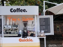 Quickie Coffee, Penjaja Kopi Pagi di Pantai Bali