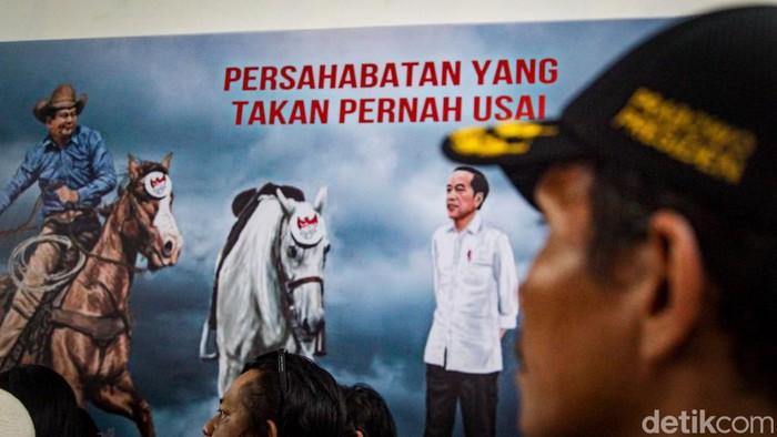 Relawan Jokowi Bentuk GP 08, Dukung Prabowo Capres 2024 Gabungan relawan Jokowi membentuk Gerakan Prabowo 08 (GP 08). Mereka menyatakan sikap mendukung ketum Gerindra tersebut jadi capres 2024.