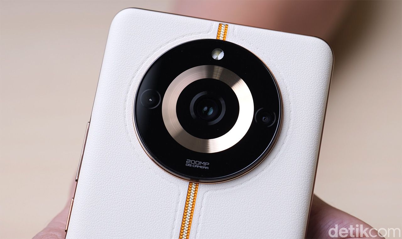 Realme 11 Pro Camera Review
