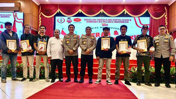 STIK Polri menggelar lomba melukis dalam rangka HUT RI ke-78