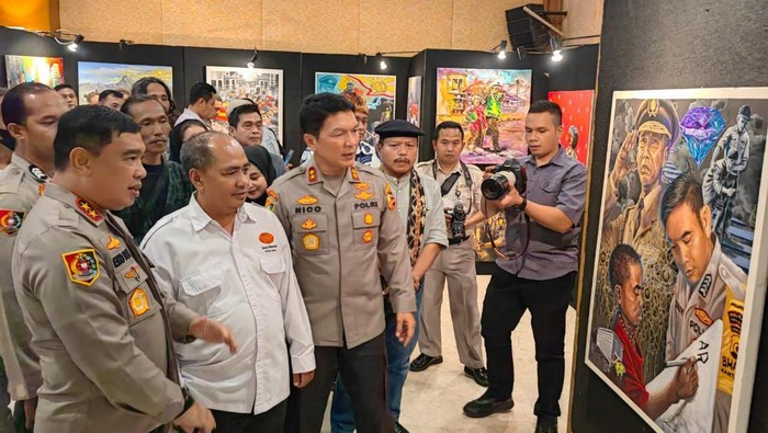 STIK Polri menggelar lomba melukis dalam rangka HUT RI ke-78