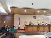 2 Anak Buah Hakim Agung Gazalba Saleh Divonis 9 dan 8 Tahun Bui