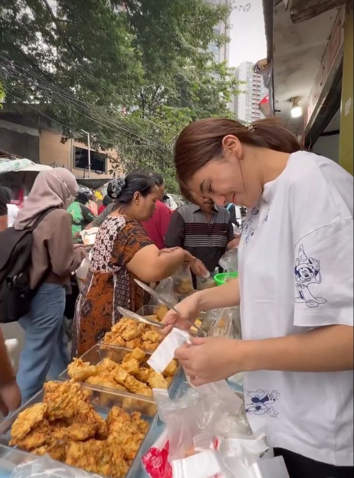 Clara Shinta Clara Shinta