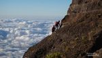 Gunung Raung dengan Jalur Terekstrem dan Puncak yang Megah