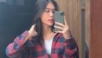 8 Gaya Kayra Miendra Putri Sambung Tora Sudiro yang Beranjak Dewasa