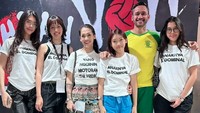 Kayra Miendra ikut memberikan dukungan kepada ayah sambungnya Tora Sudiro saat bermain voli besama The Prediksi. (Foto: Instagram)