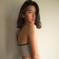 Wajah Kayra Miendra memang jarang tersorot. Meski demikian, kini ia sudah punya pengikut lebih dari 40 ribu di Instagram. Foto: Instagram @kayra.miendra