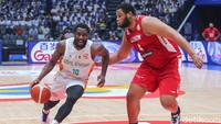 Bertanding di Indonesia Arena, GBK, pada Kamis (31/8/2023), Pantai Gading dan Lebanon memulai laga dengan mengemas masing-masing dua poin. Namun akhirnya Pantai Gading melakukan banyak serangan dan menjauh dari Lebanon 8-5.