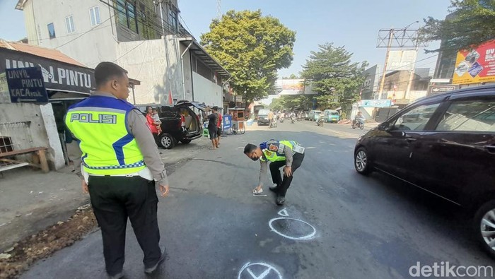 Lokasi kecelakaan pemotor jatuh di Bandung