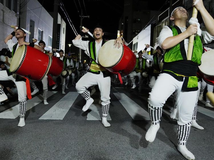 Melihat Festival Bon, Tradisi Menghormati Arwah Nenek Moyang di Jepang