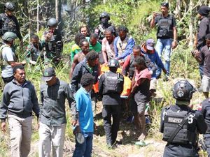 Jenazah Aktivis Papua Michelle Kurisi Dievakuasi dari Lanny Jaya ke Wamena