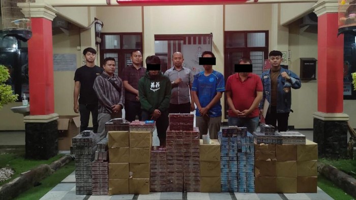 Pelaku dan Potret ribuan bungkus rokok disita Polres Indramayu