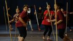 Siswa SMK Solo Belajar Koreografi dari Park Na Hoon